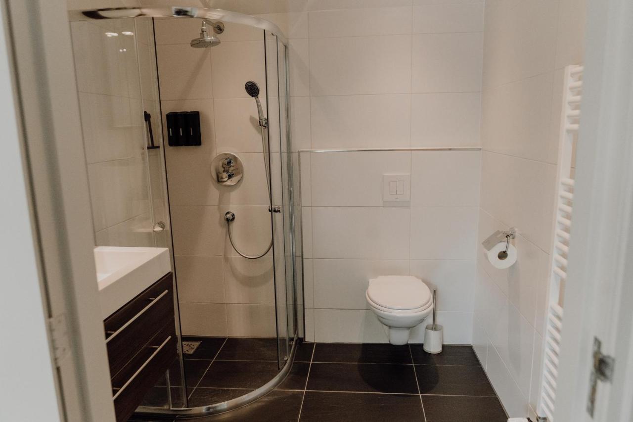 B&B Oan'T Wetter ドックム エクステリア 写真